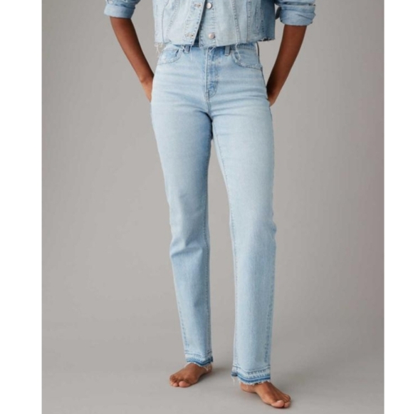 American Eagle Outfitters Denim - American Eagle Outfitters Super High Rise Straight Jeans Size 12